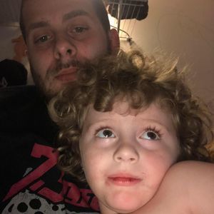 Meet your Posher, Dennis